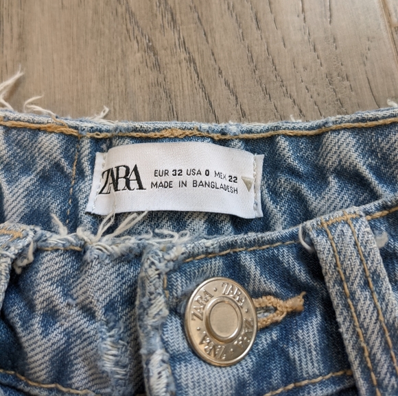 Zara Straight Leg Jeans - Picture 7 of 8